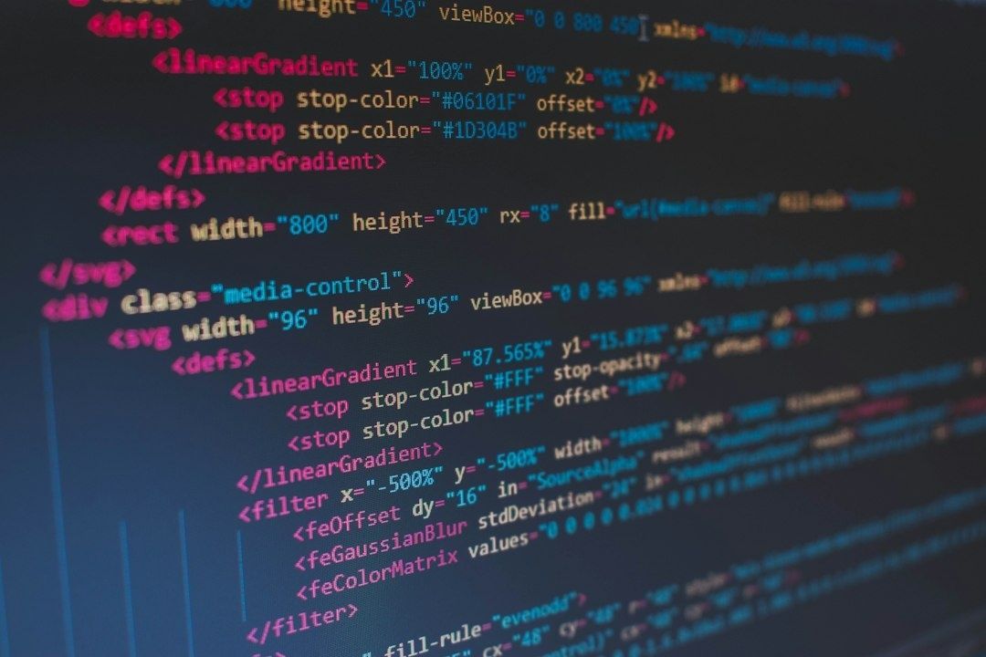 Närbild av färgkod på en skärm, med SVG- och HTML-kod